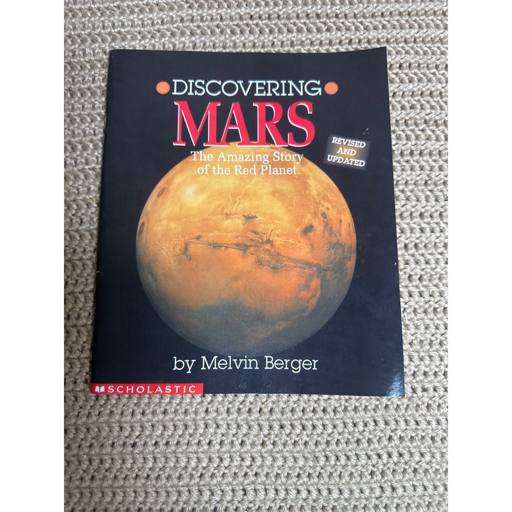 Kids Book Lot Level 5th Grade Garfield Little House Mars Three Minute Thrillers - Picture 4 of 5